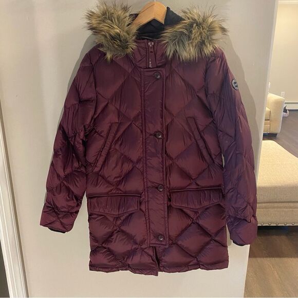 Abercrombie & Fitch Jackets & Blazers - Abercrombie & Fitch Hooded Puffer Parka